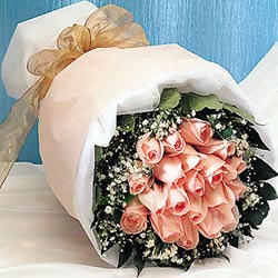 12 adet sonya gül buketi anneler günü için olabilir   Ankara hediye çiçek yolla 