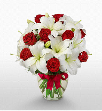  Ankara İnternetten çiçek siparişi  1 dal kazablanka 11 adet kırmızı gül vazosu