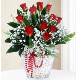 9 adet kırmızı gül cam içerisinde  Ankara çiçek servisi , çiçekçi adresleri 